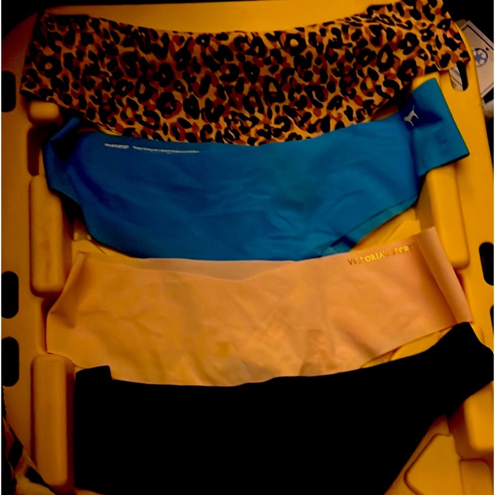 VS/PINK NWT, XL lot of panties